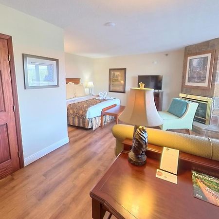 Arbors At Island Landing Hotel & Suites Pigeon Forge Eksteriør billede