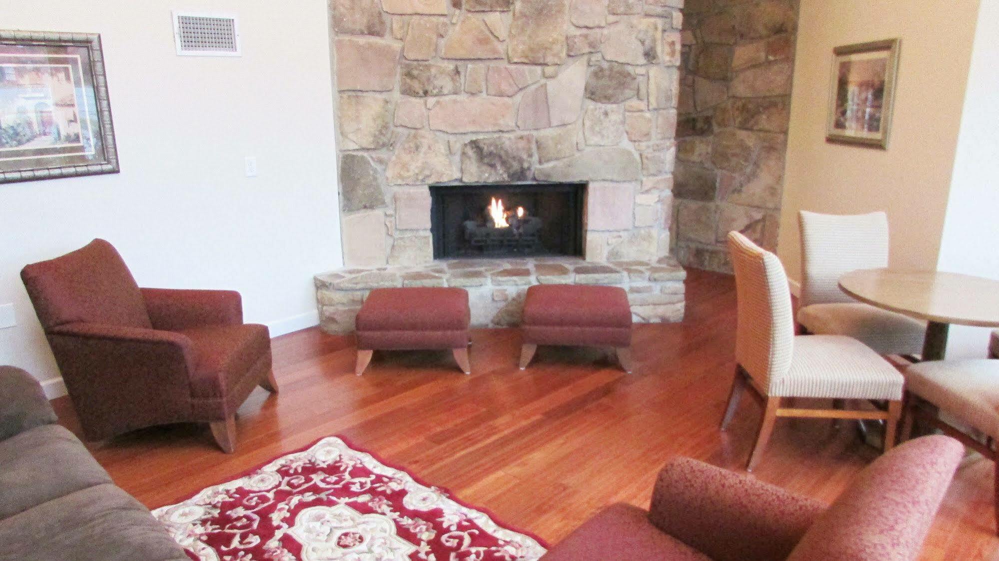 Arbors At Island Landing Hotel & Suites Pigeon Forge Eksteriør billede